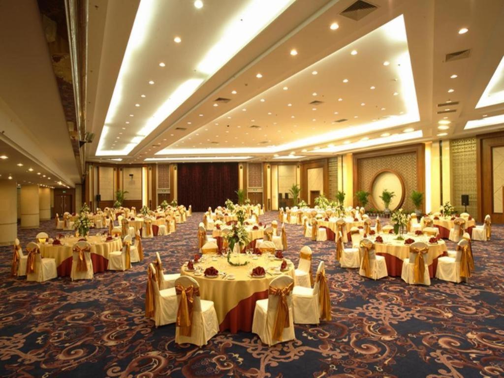 โรงแรมแคพปิตอล ปักกิ่ง ภายนอก รูปภาพ
